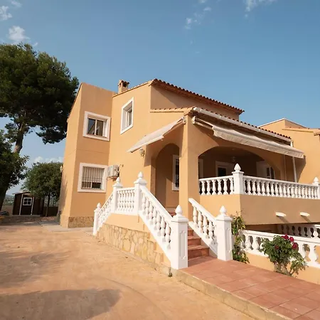 Les Nines Hébergement de vacances *