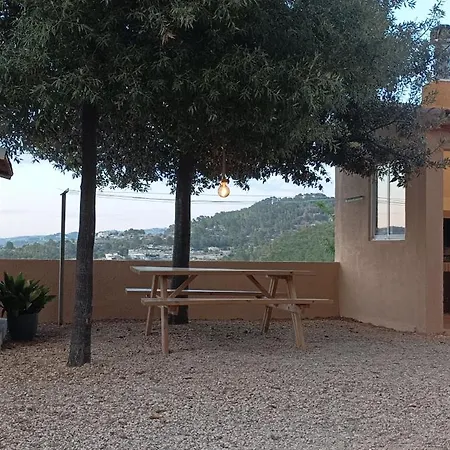 Сasa de vacaciones Les Nines